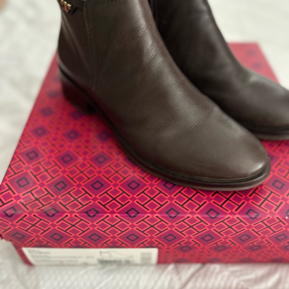 Tory Burch Brown Leather Ankle Boots